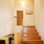 Antro aukšto kambariai ir drabužinė sublokuotame name Klaipėdoje