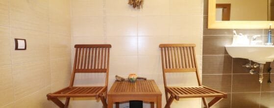 Įrengta pirtis parduodamame sublokuotame name Klaipėdoje