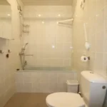 sanitarinis mazgas su skalbimo mašina bute Telšiuose